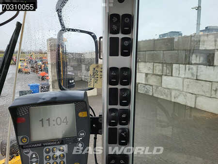 Wielladers 2015 Volvo L120 H (33)