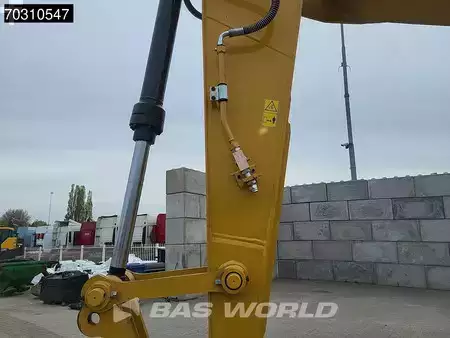 Rupsgraafmachines 2025 Caterpillar 320 D3 GC (10)