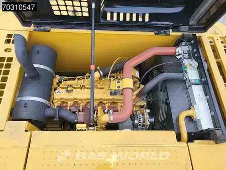 Rupsgraafmachines 2025 Caterpillar 320 D3 GC (16)