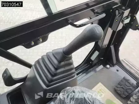 Rupsgraafmachines 2025 Caterpillar 320 D3 GC (31)