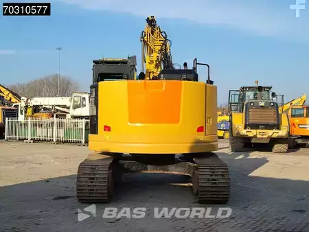 Korečková rýpadla 2017 Caterpillar 325 FL CR Tiltrotator (3)