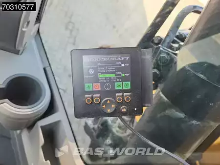 Korečková rýpadla 2017 Caterpillar 325 FL CR Tiltrotator (35)