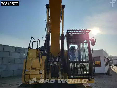 Korečková rýpadla 2017 Caterpillar 325 FL CR Tiltrotator (7)