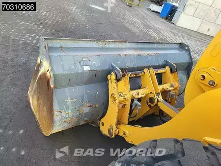 Kerekes rakodó 2014 Liebherr L514 Forks + Bucket (15)