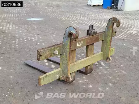 Kerekes rakodó 2014 Liebherr L514 Forks + Bucket (22)