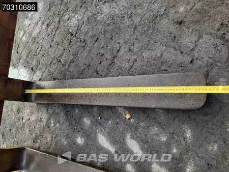 Kerekes rakodó 2014 Liebherr L514 Forks + Bucket (23)