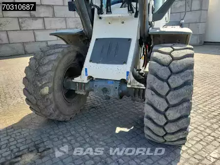 Kolové nakladače 2014 Liebherr L538 (13)