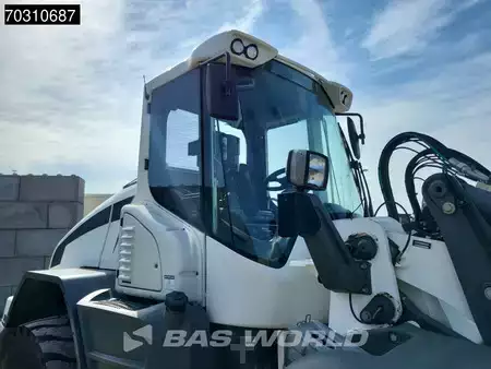 Kolové nakladače 2014 Liebherr L538 (24)