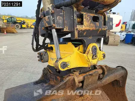 Excavadoras de cadenas 2016 Hitachi ZX300 LC -6 (13)