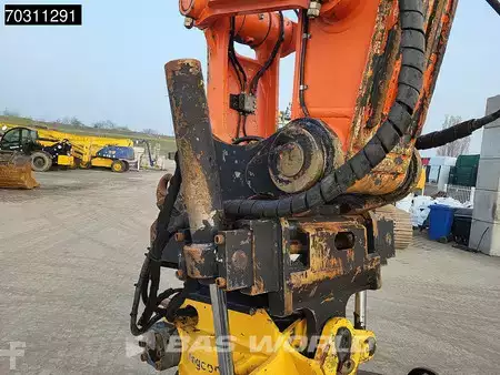 Excavadoras de cadenas 2016 Hitachi ZX300 LC -6 (14)
