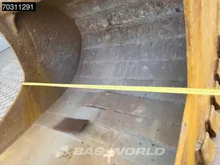 Excavadoras de cadenas 2016 Hitachi ZX300 LC -6 (23)