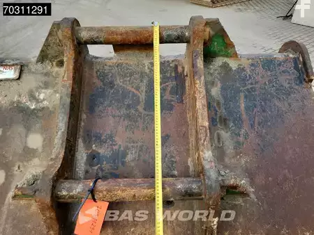 Excavadoras de cadenas 2016 Hitachi ZX300 LC -6 (28)