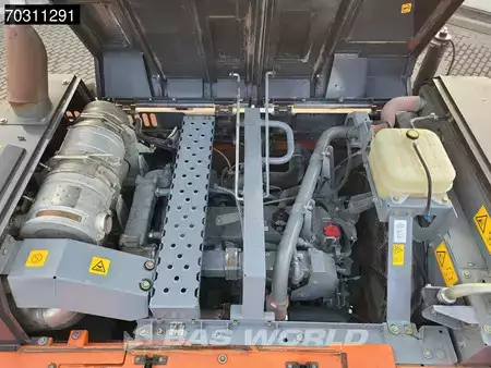 Excavadoras de cadenas 2016 Hitachi ZX300 LC -6 (33)