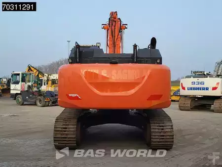 Excavadoras de cadenas 2016 Hitachi ZX300 LC -6 (5)