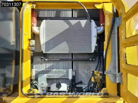 Beltegraver 2017 Caterpillar 326 F L (34)