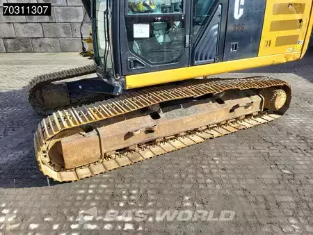 Beltegraver 2017 Caterpillar 326 F L (38)