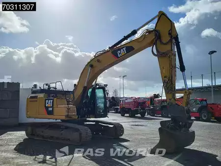 Beltegraver 2017 Caterpillar 326 F L (7)