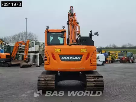 Escavatori cingolati 2021 Doosan DX140 LCR-5 (3)