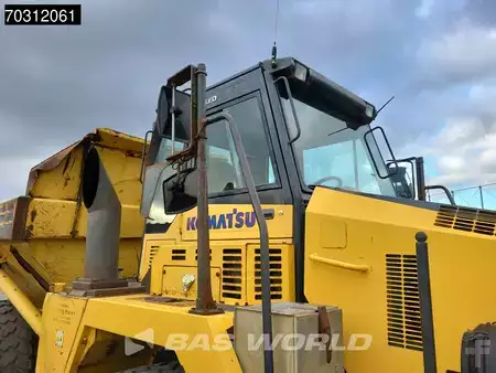 Zalomené klouby-dampry  2007 Komatsu HM300-2 (17)
