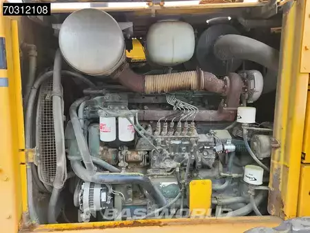 Pale Gommate 1996 Volvo L90 C (20)