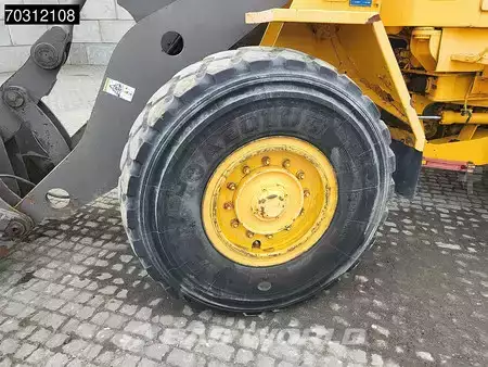 Pale Gommate 1996 Volvo L90 C (25)