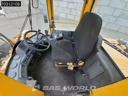 Pale Gommate 1996 Volvo L90 C (29)