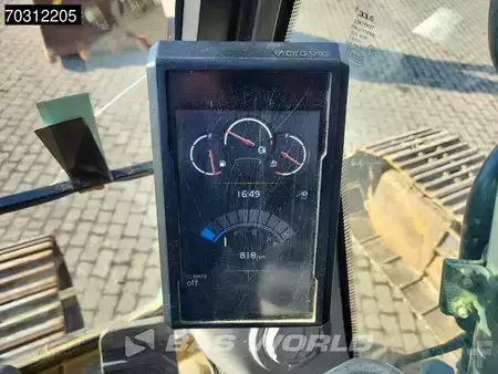 Escavatori cingolati 2019 Volvo EC250 E NL 3M WIDE (35)