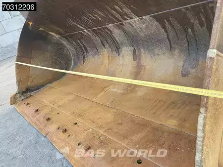 Wheel Loaders 2015 Caterpillar 966 M (19)