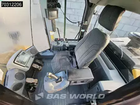 Wheel Loaders 2015 Caterpillar 966 M (31)