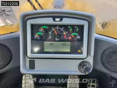 Wheel Loaders 2015 Caterpillar 966 M (40)