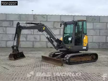 Bæltegraver 2016 Volvo ECR50 D (3)