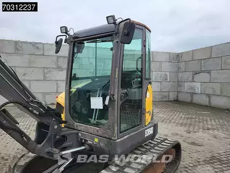 Bæltegraver 2016 Volvo ECR50 D (33)