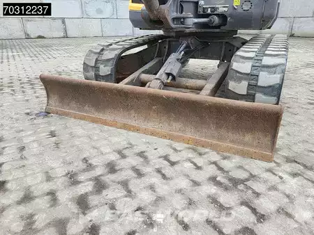 Bæltegraver 2016 Volvo ECR50 D (35)