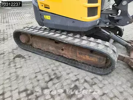 Bæltegraver 2016 Volvo ECR50 D (36)