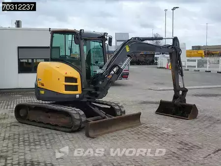 Bæltegraver 2016 Volvo ECR50 D (9)
