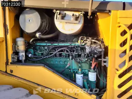 Cargadoras de ruedas 2004 Volvo L110 E Quick Coupler (20)