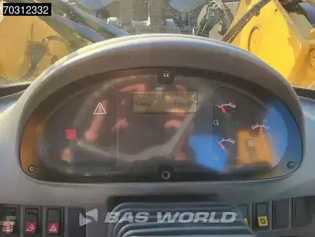 Cargadoras de ruedas 2003 Volvo L110 E Quick Coupler (36)