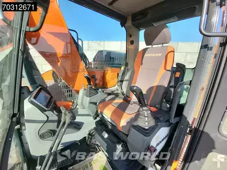 Escavatori cingolati 2019 Doosan DX140 LCR-5 (24)