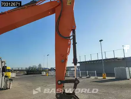 Escavatori cingolati 2019 Doosan DX140 LCR-5 (8)
