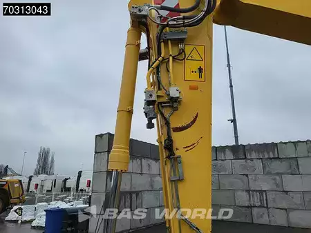 Mobilní bagry 2016 Komatsu PW180 -7E0 (13)