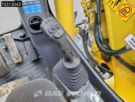 Mobilní bagry 2016 Komatsu PW180 -7E0 (32)