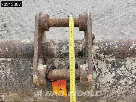 Minibagry 2022 Kubota U50-5 3 Buckets (28)