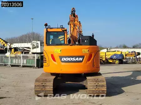 Escavatori cingolati 2021 Doosan DX140 LCR-5 (3)