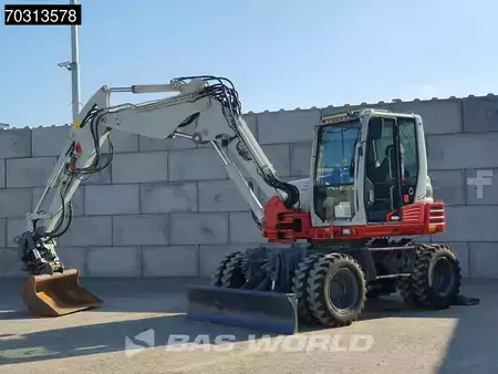 Mobiele graafmachines 2015 Takeuchi TB295 W (2)