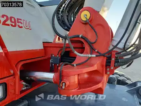 Mobiele graafmachines 2015 Takeuchi TB295 W (31)