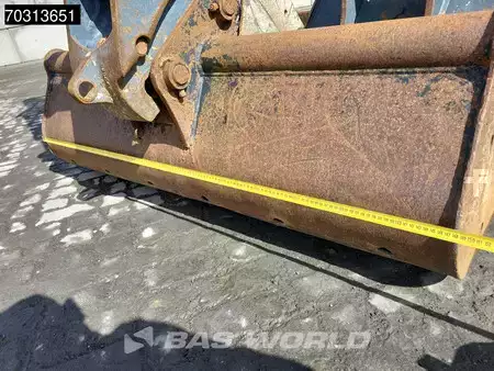 Minibagry 2018 Takeuchi TB250 A/C - 3 Buckets (15)