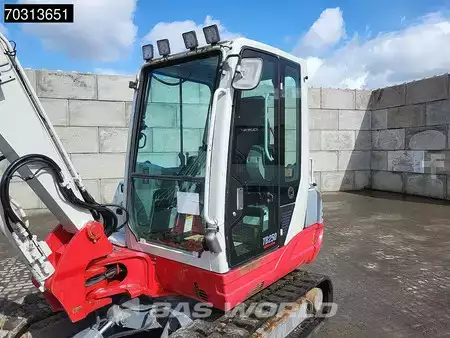 Minibagry 2018 Takeuchi TB250 A/C - 3 Buckets (23)