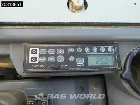 Minibagry 2018 Takeuchi TB250 A/C - 3 Buckets (35)