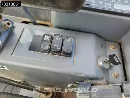 Minibagry 2018 Takeuchi TB250 A/C - 3 Buckets (36)