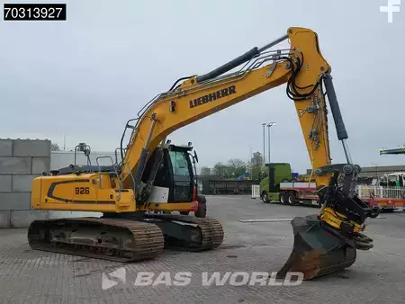 Kedjegraver 2017 Liebherr R926 LC Trimble GPS - Engcon (7)